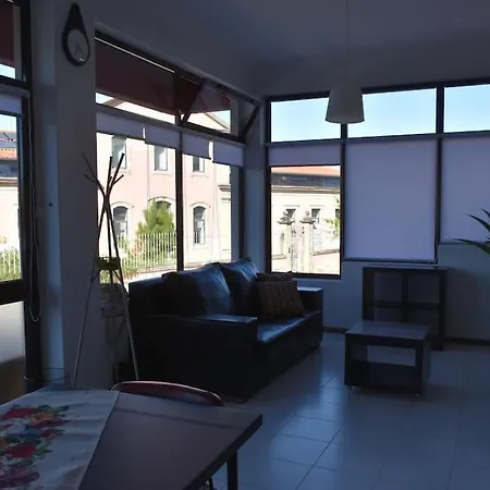 Casa Da Farmacia - *